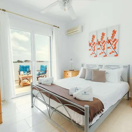 Mit Privatpool Für 6 Personen Ca 100 M In Gennadio, Dodekanes Rhodos - B44431 Ferienhaus *