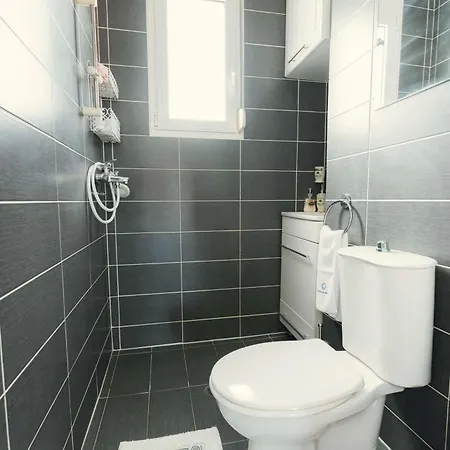 Mit Privatpool Für 6 Personen Ca 100 M In Gennadio, Dodekanes Rhodos - B44431 Ferienhaus *